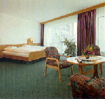 Zimmer-Klinikpforte